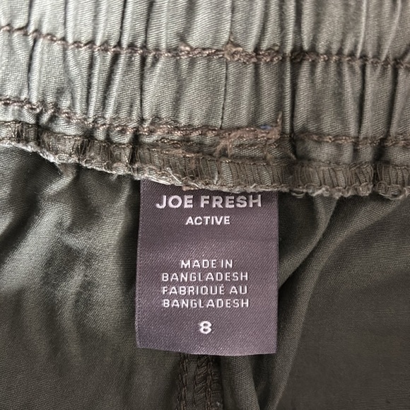 Joe Fresh Green Capris - Picture 5 of 11